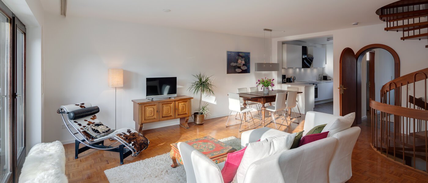 dernière maison de la rangée de maisons mitoyennes München Obersendling 03 pièce à vivre 12456