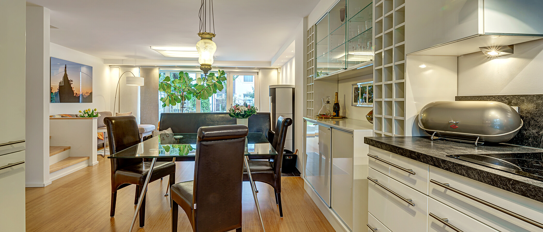 maison mitoyenne placée au milieu de la rangée Baldham Vaterstetten 03 cuisine 12473