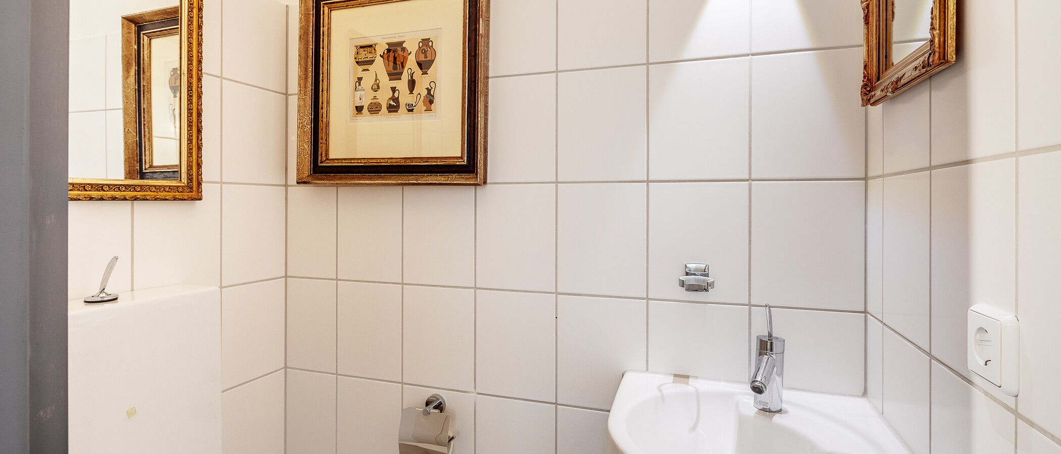 appartement sous les toits München Nymphenburg 02 toilettes séparées 12497