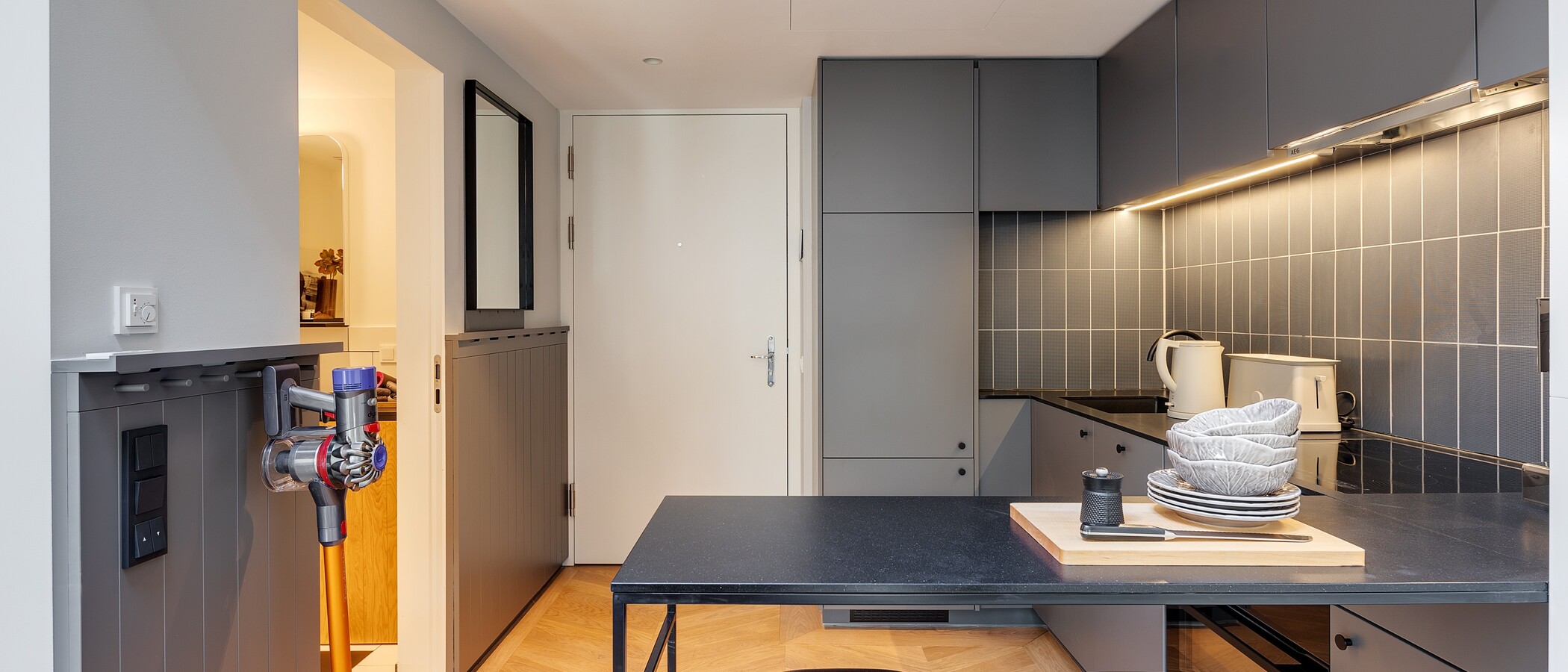 appartement style maisonnette avec mezzanine München Herzogpark 04 cuisine 12527