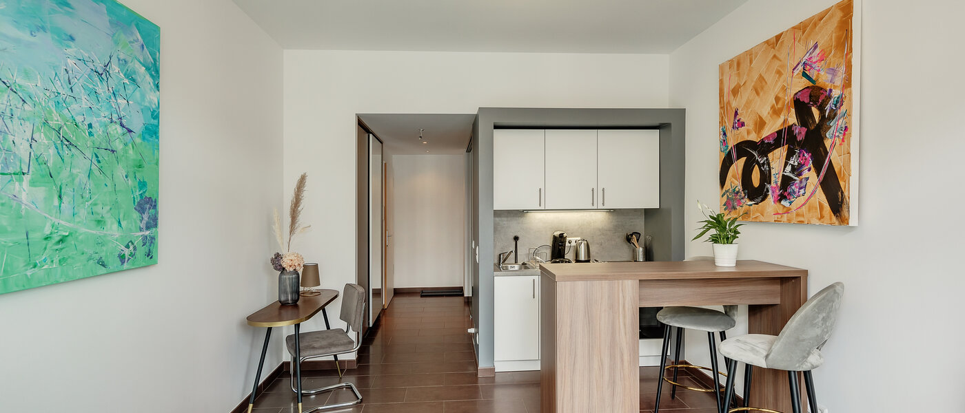 studio München Ludwigsvorstadt 03 pièce à vivre 12534