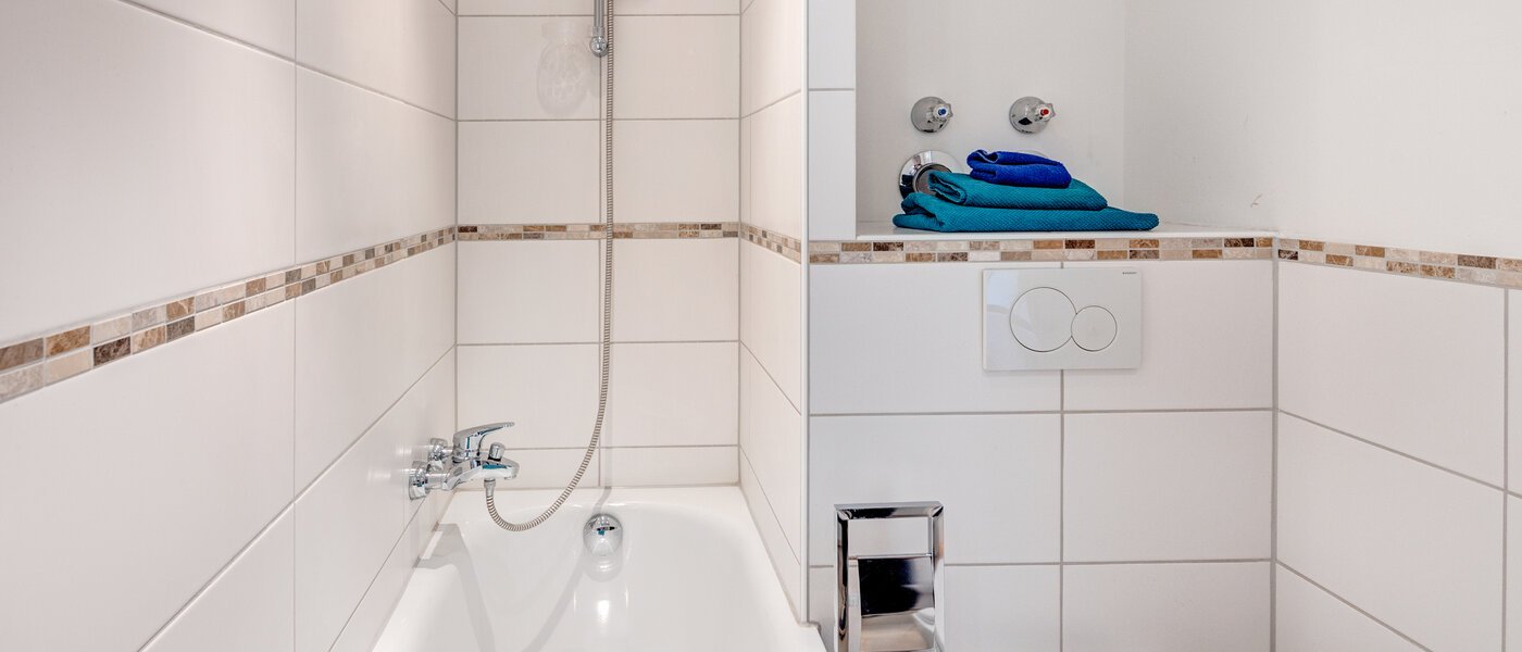 appartement München Obermenzing 02 salle de bain 12573