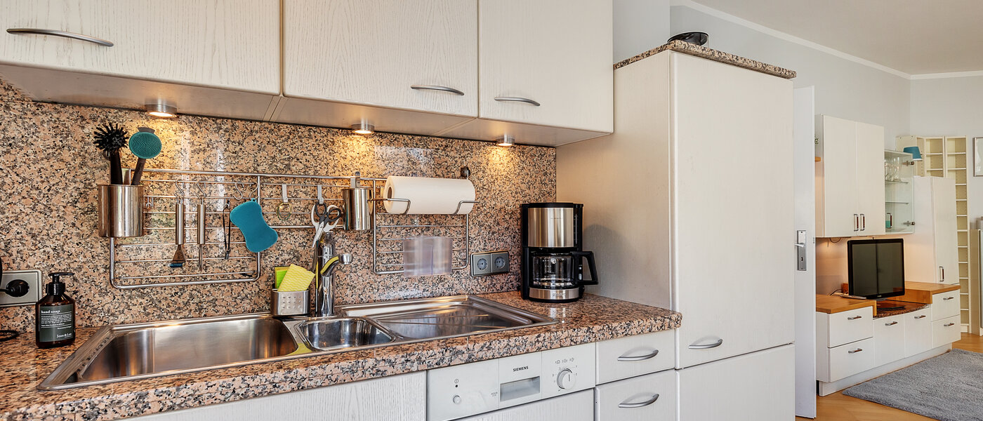 appartement avec terrasse sur le toit München Maxvorstadt 01 cuisine 12588