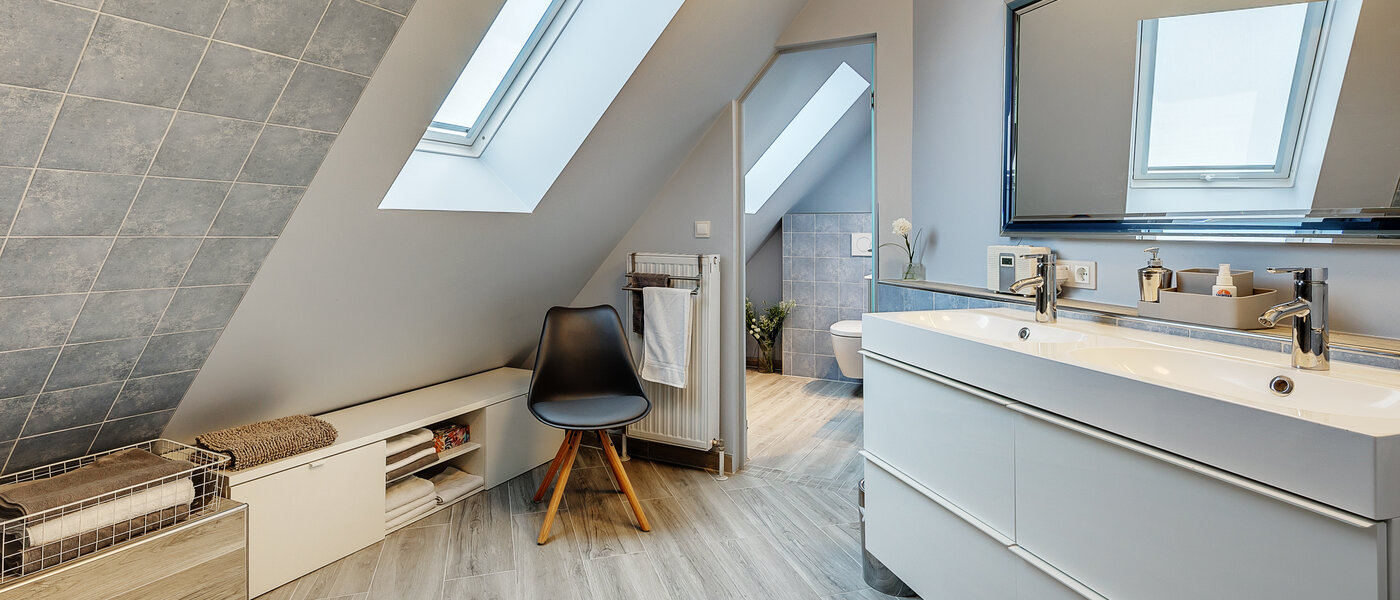 appartement avec terrasse sur le toit München Maxvorstadt 01 salle de bain 12588