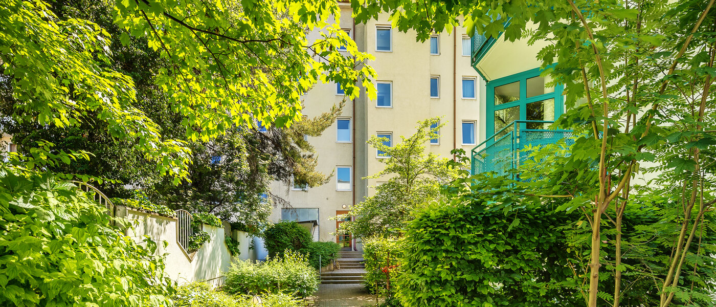 appartement avec terrasse sur le toit München Maxvorstadt 01 cour intérieure 12588