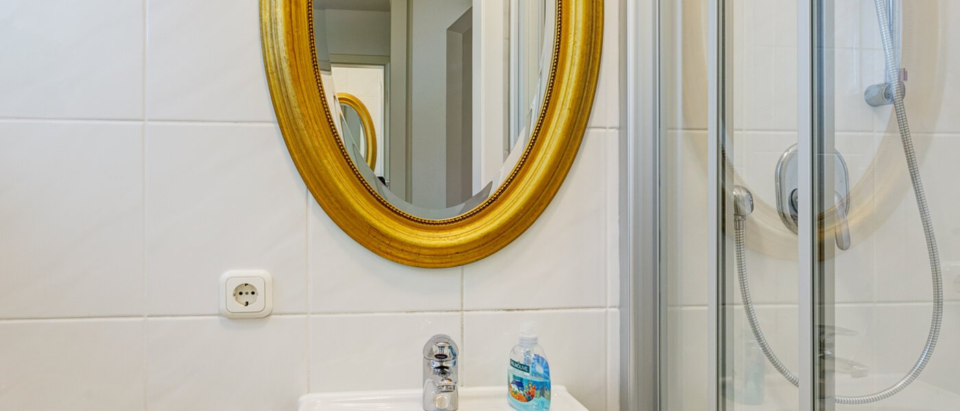 maison mitoyenne Gauting 01 3. ème s. de bain 12610