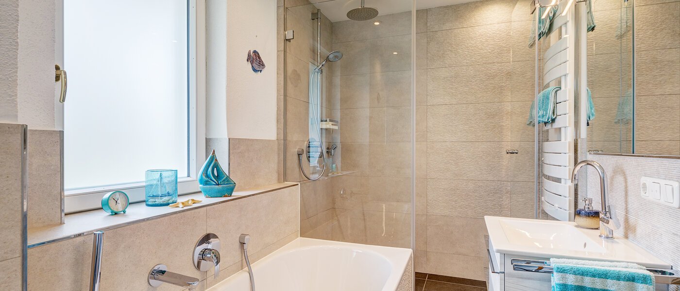 maison mitoyenne Gauting 02 1ère salle de bain 12610