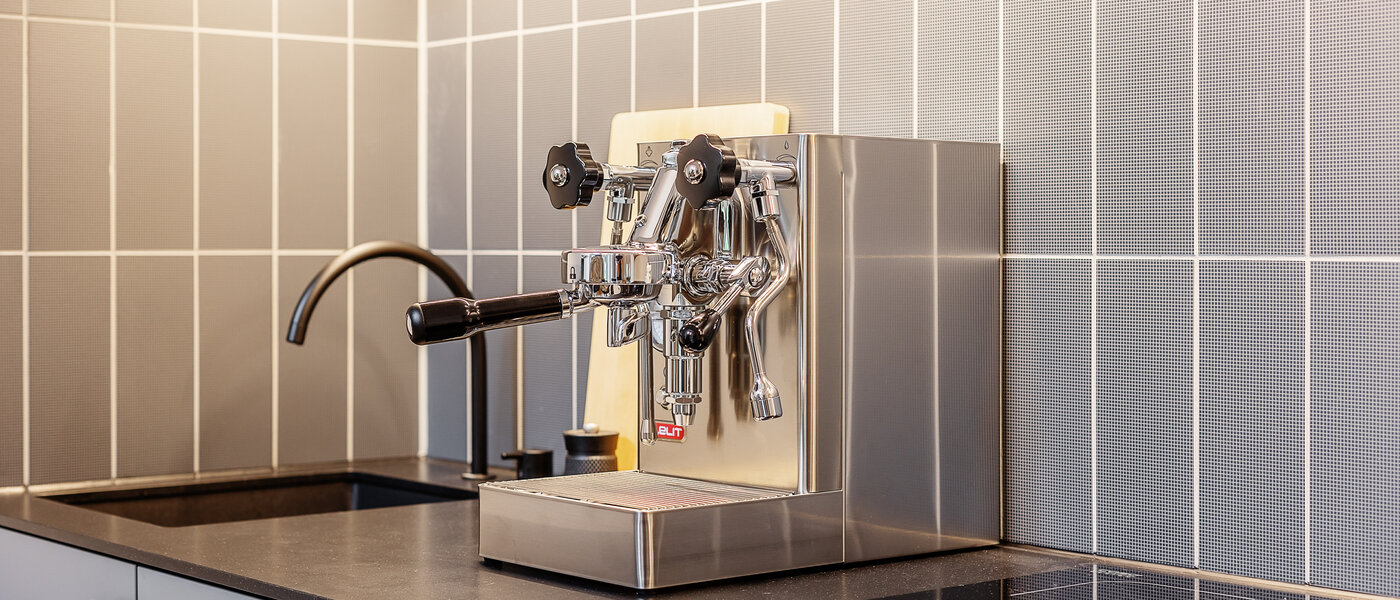 appartement style maisonnette avec mezzanine München Herzogpark 04 cuisine 12611