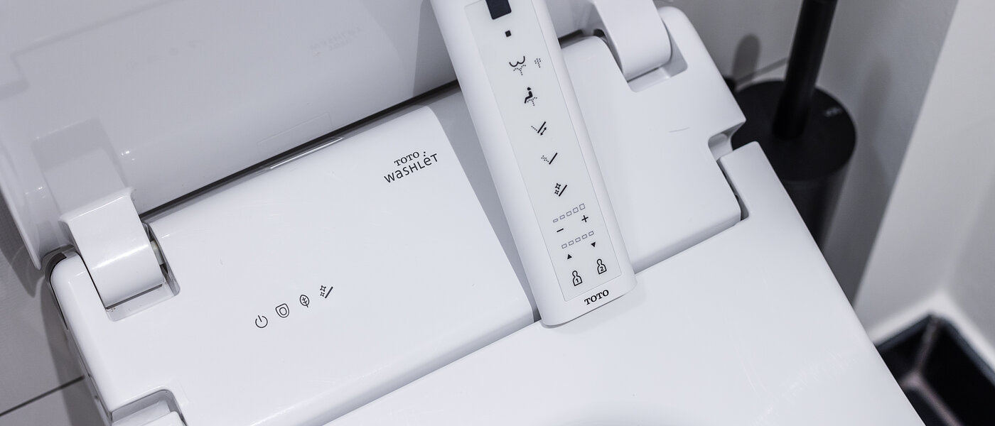 appartement style maisonnette avec mezzanine München Herzogpark 03 salle de bain 12611