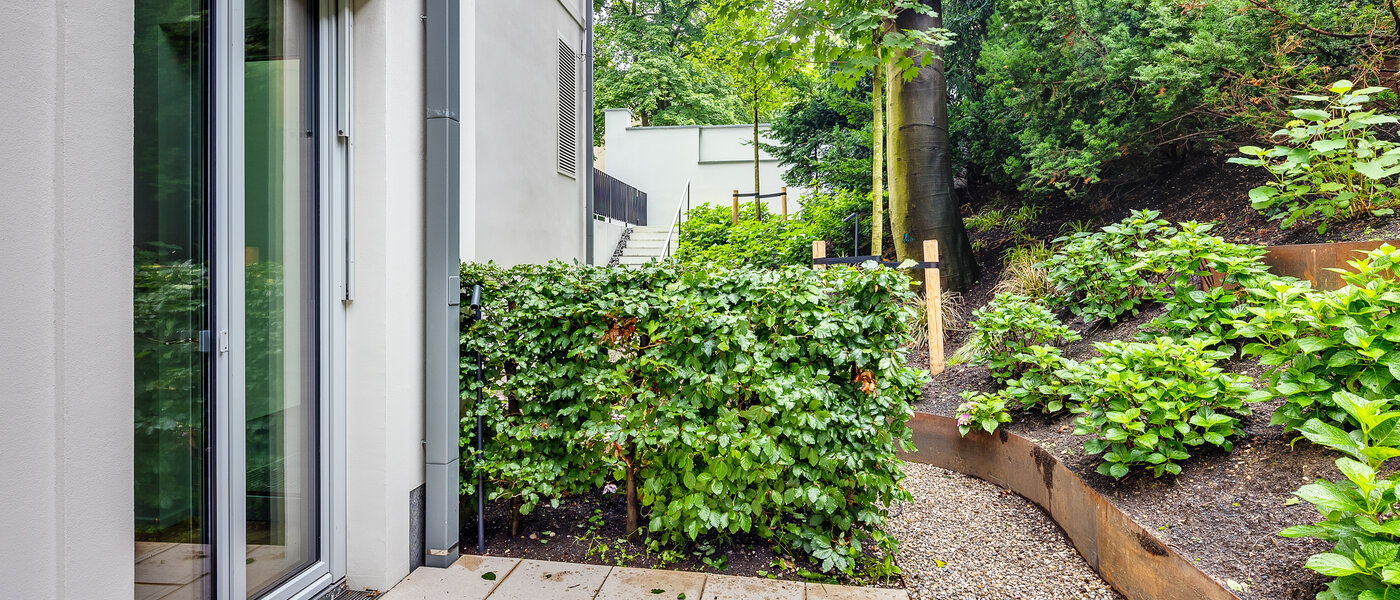 appartement style maisonnette avec mezzanine München Herzogpark 03 terrasse 12611