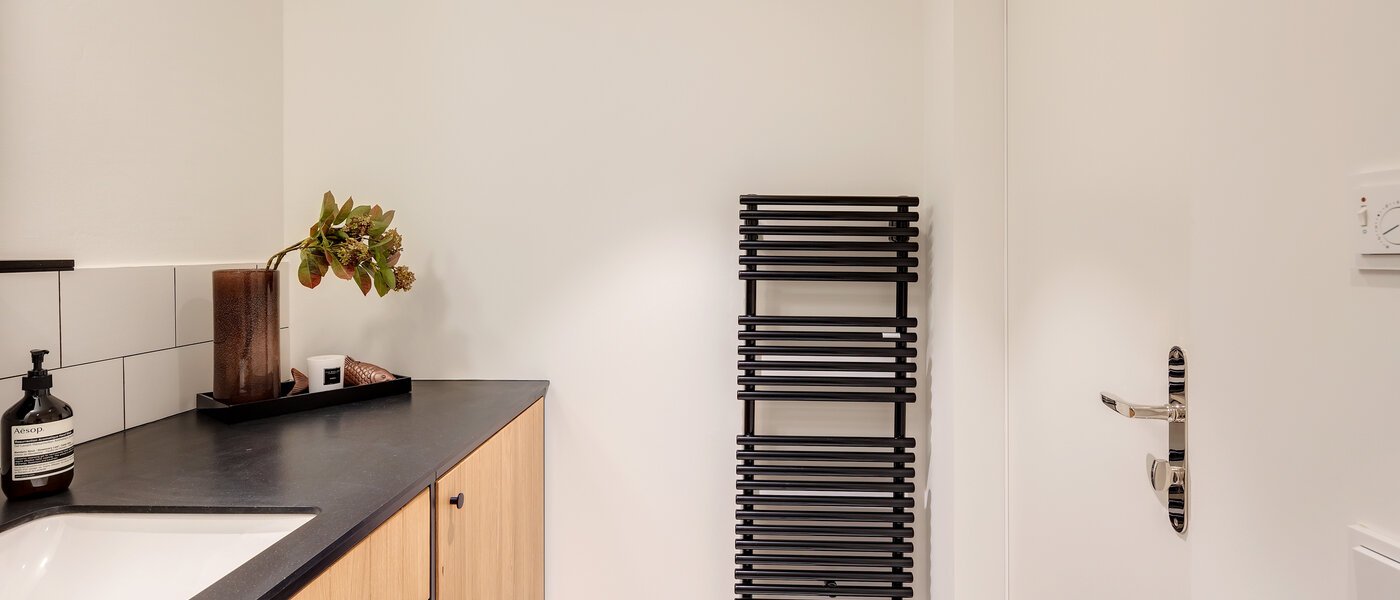 appartement style maisonnette avec mezzanine München Herzogpark 04 deux toilettes 12615