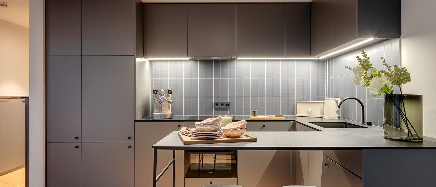 appartement style maisonnette avec mezzanine München Herzogpark 01 cuisine 12616