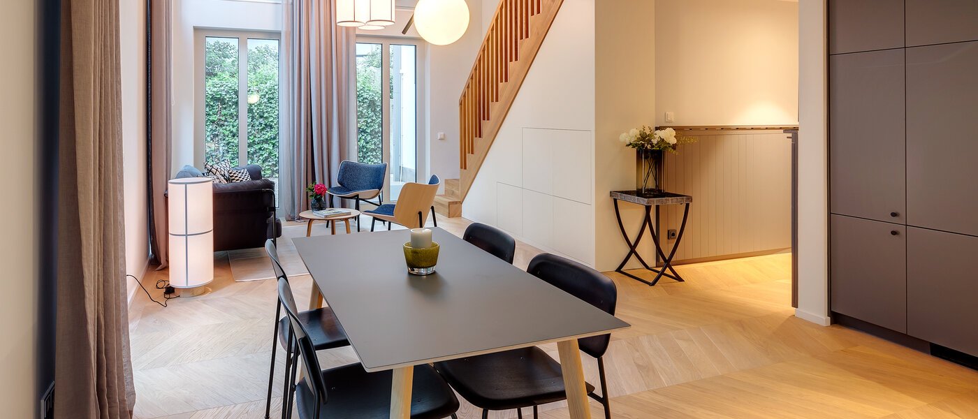 appartement style maisonnette avec mezzanine München Herzogpark 04 cuisine 12616