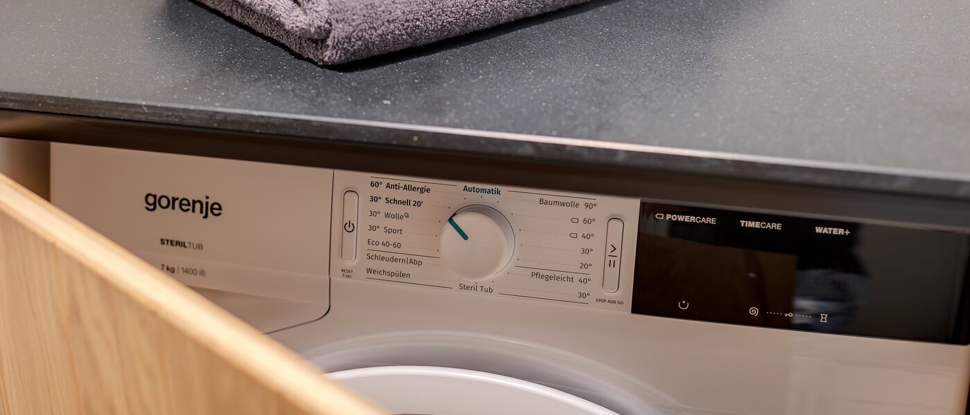 appartement style maisonnette avec mezzanine München Herzogpark 02 deux toilettes 12616