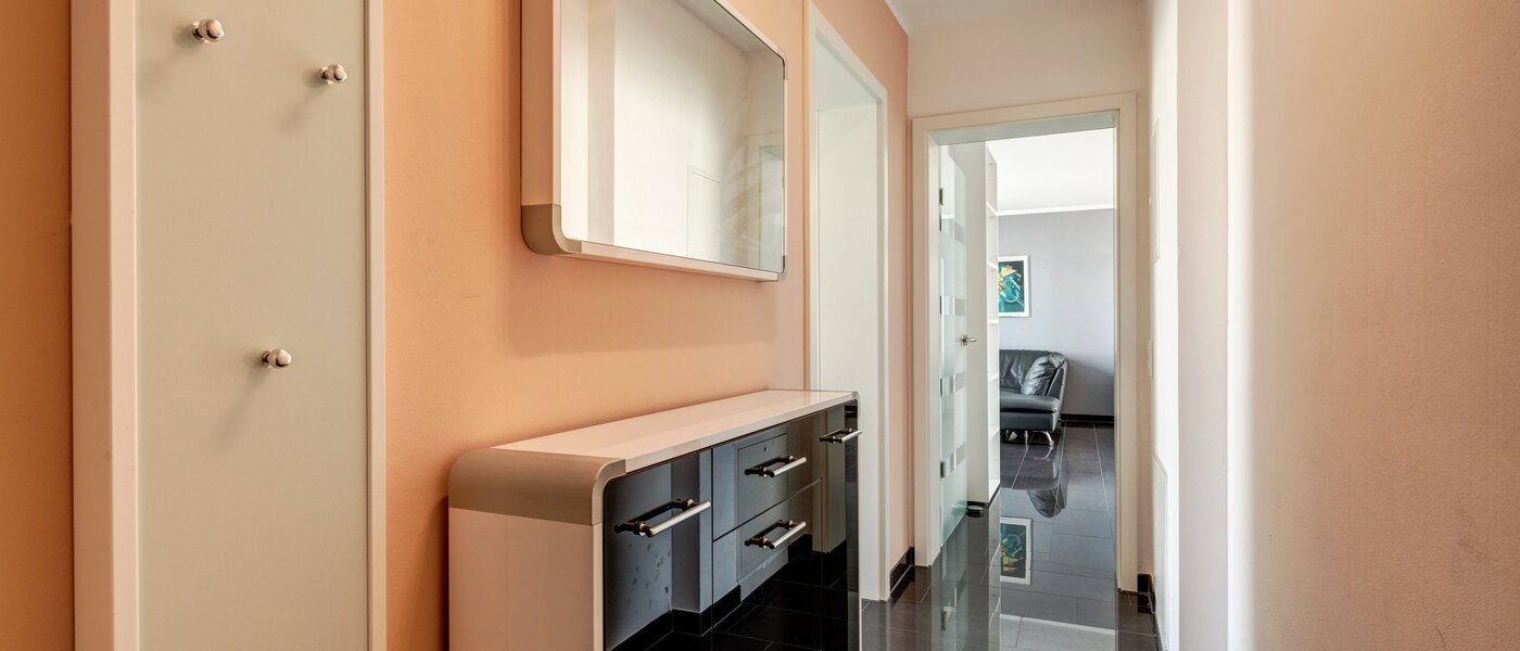 appartement style maisonnette München Pasing 02 entrée/couloir 12653