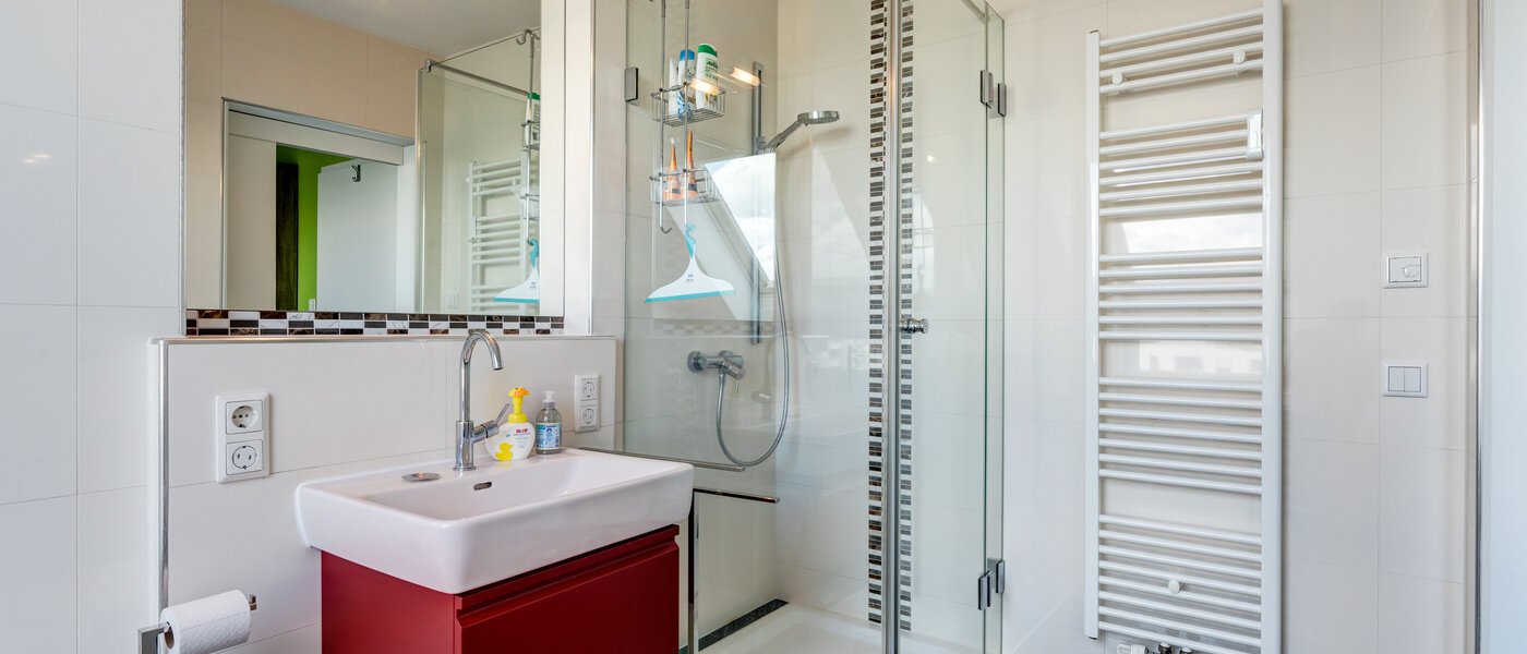 appartement style maisonnette München Pasing 03 1ère salle de bain 12653