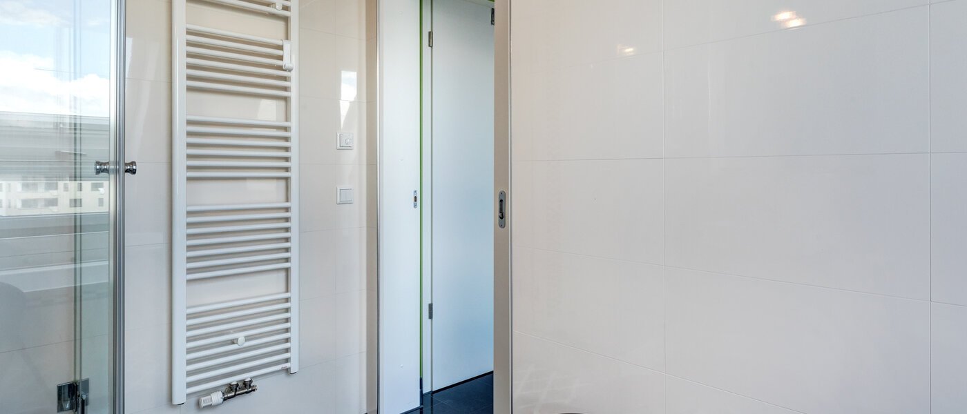 appartement style maisonnette München Pasing 04 1ère salle de bain 12653