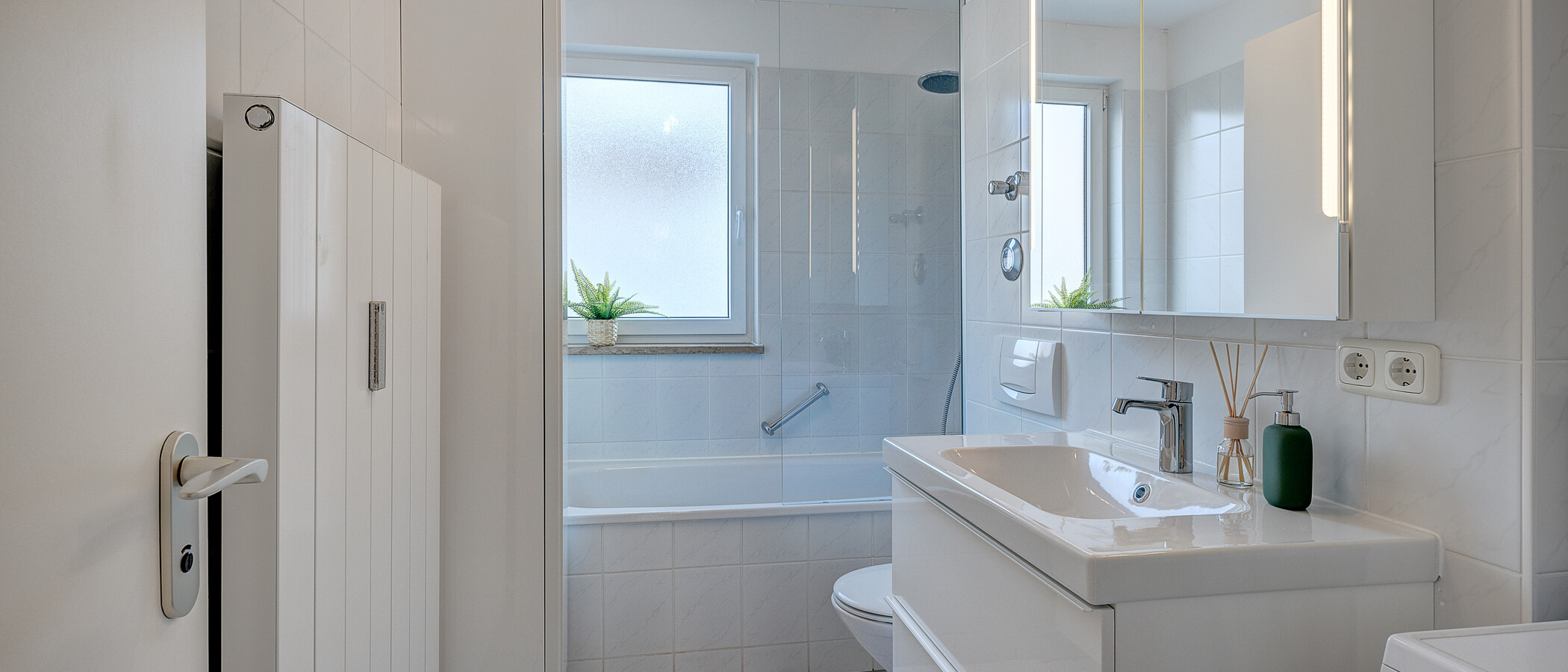 appartement München Moosach 01 salle de bain 12800