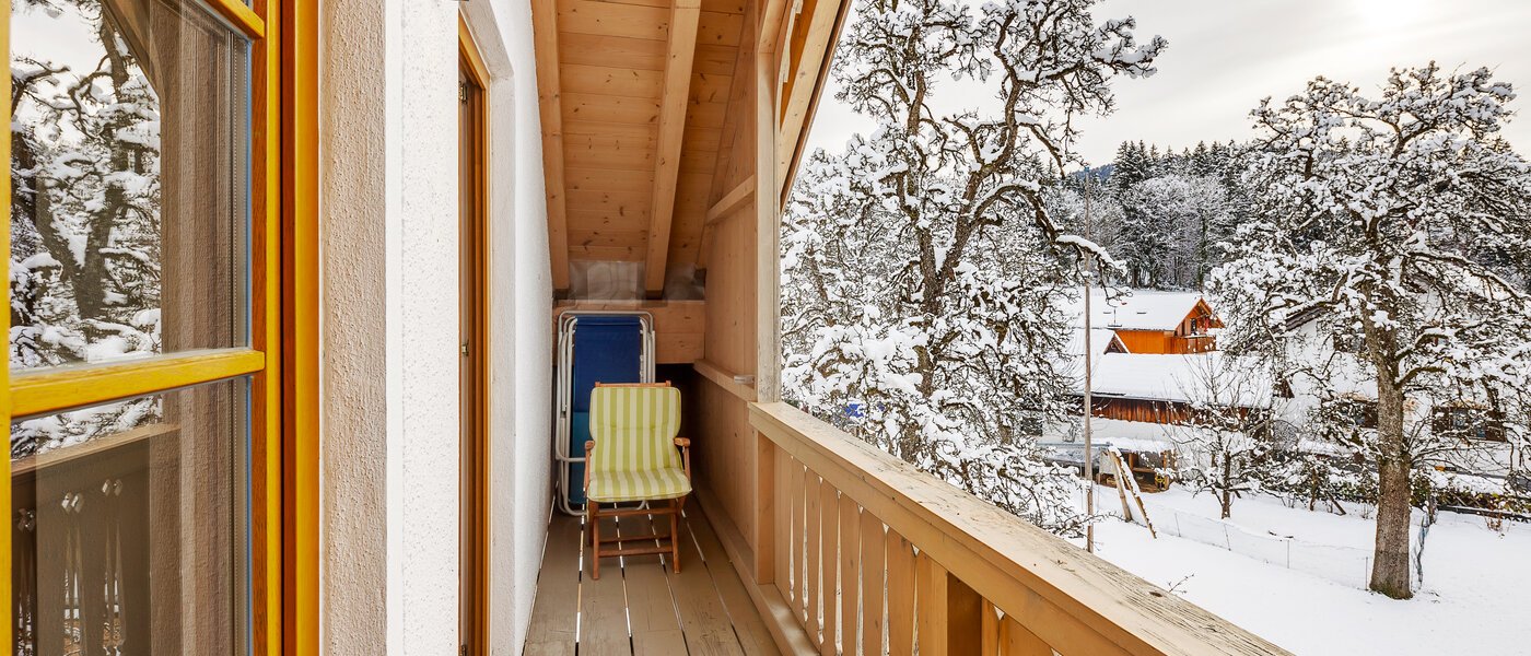 appartement sous les toits Bad Heilbrunn 02 balcon 12826