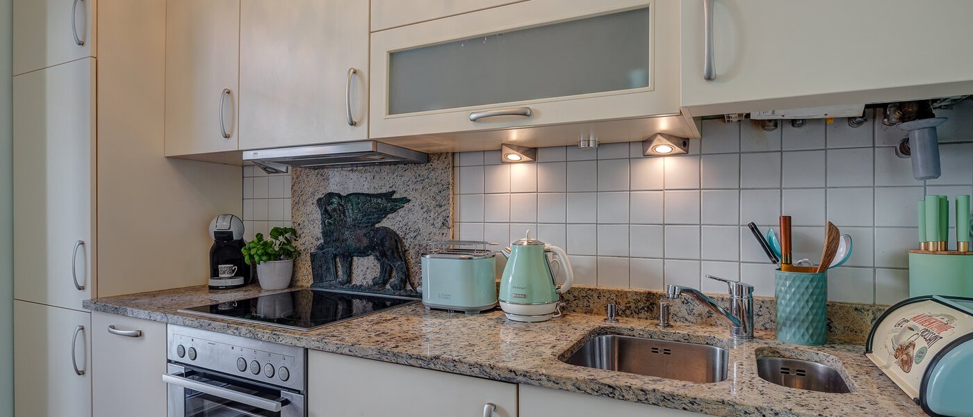 appartement München Schwabing-West 02 cuisine 12876