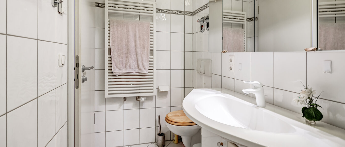 appartement avec jardin München Solln 03 1ère salle de bain 12884