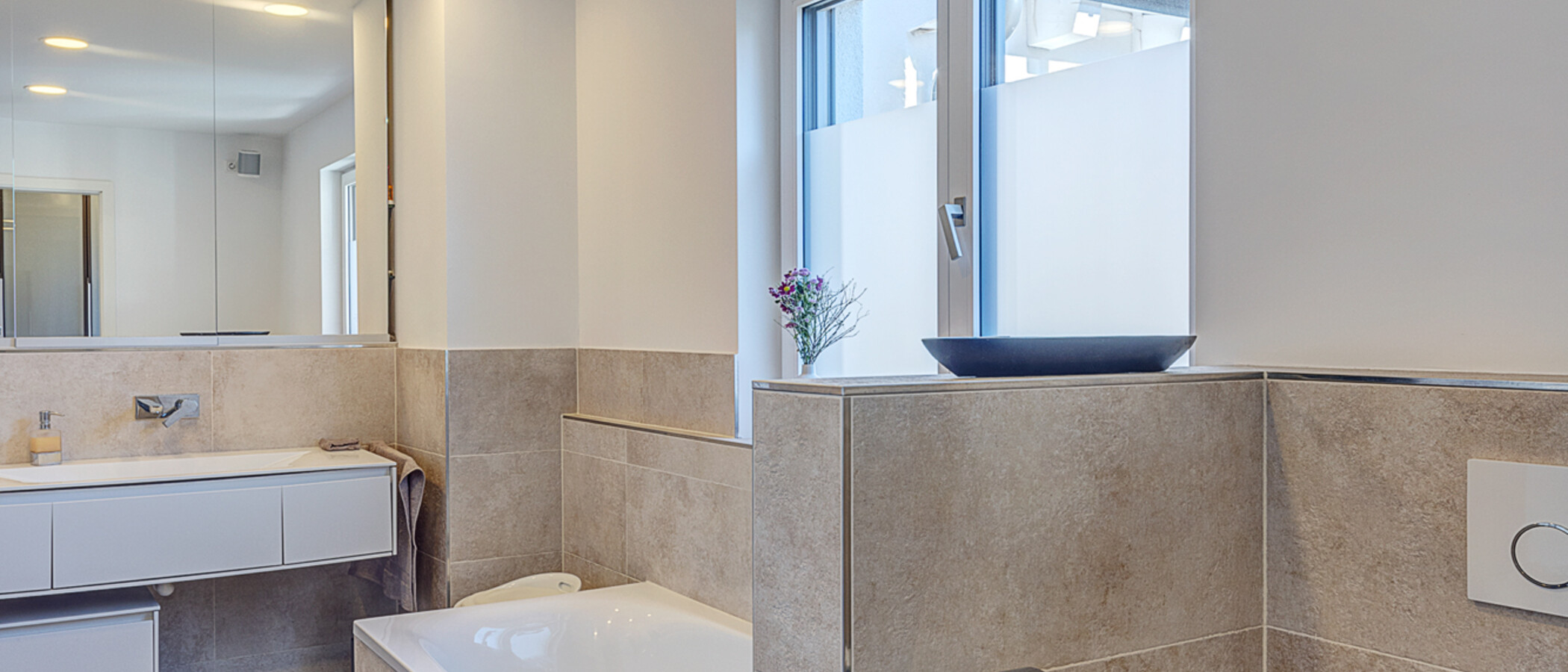 maison mitoyenne München Feldmoching 01 1ère salle de bain 12903