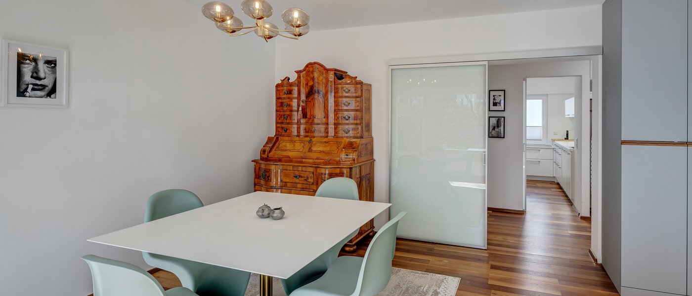 appartement München Altbogenhausen 03 salle à manger 12943