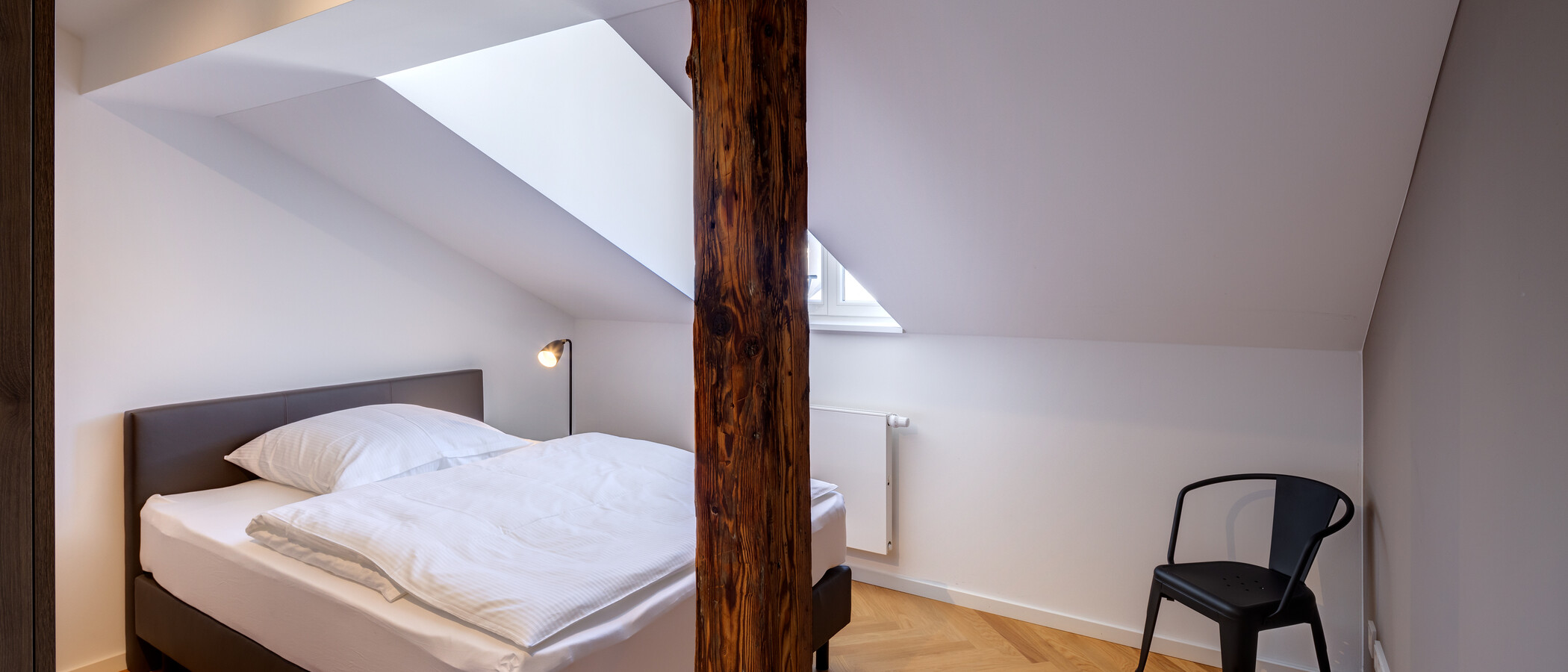 appartement sous les toits München Glockenbachviertel 01 2ième chambre 12963