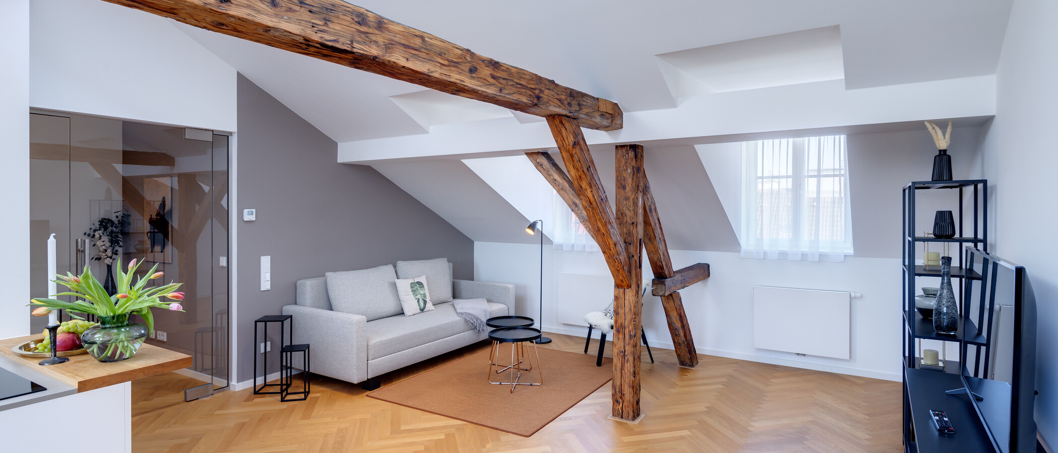 appartement sous les toits München Glockenbachviertel 03 pièce à vivre 12963