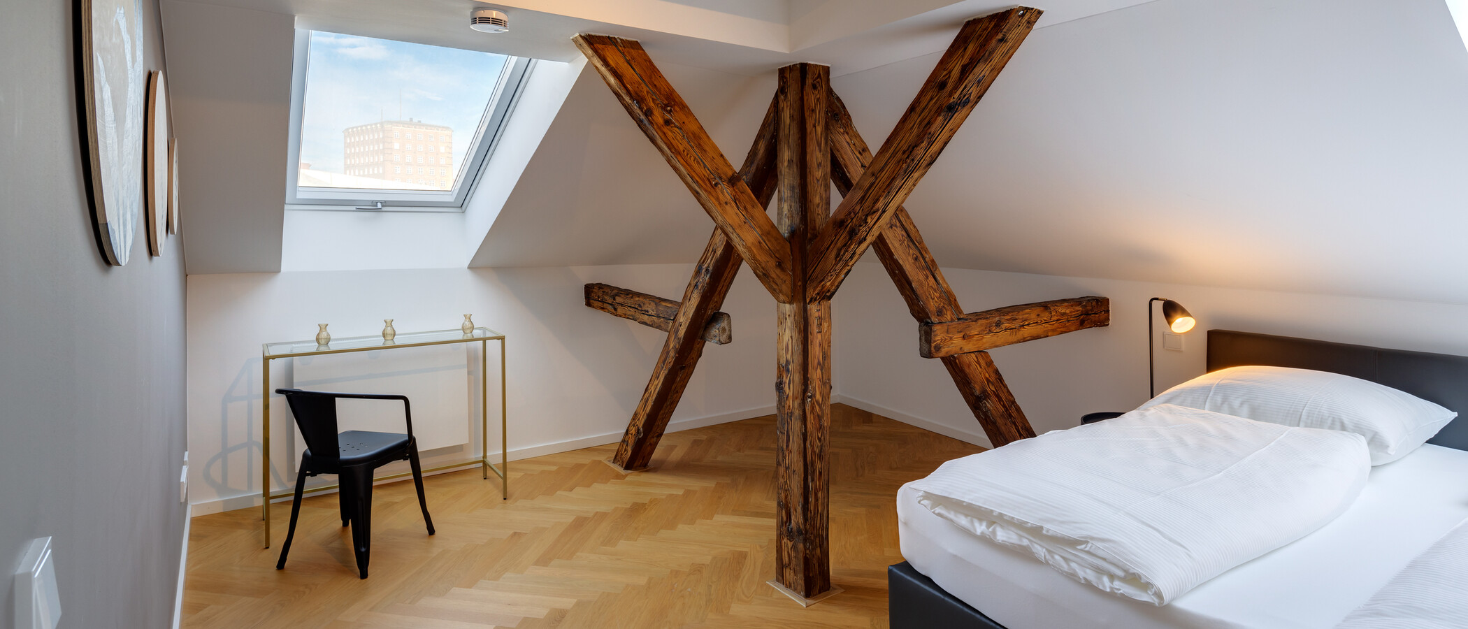 appartement sous les toits München Glockenbachviertel 02 1ère chambre 12963