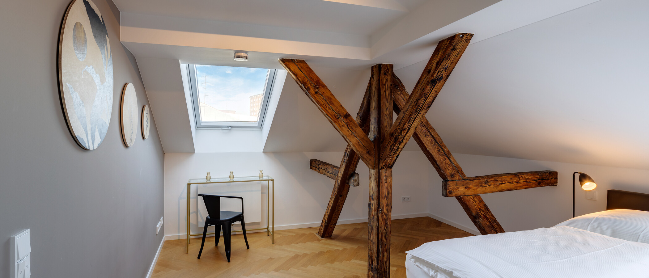appartement sous les toits München Glockenbachviertel 03 1ère chambre 12963