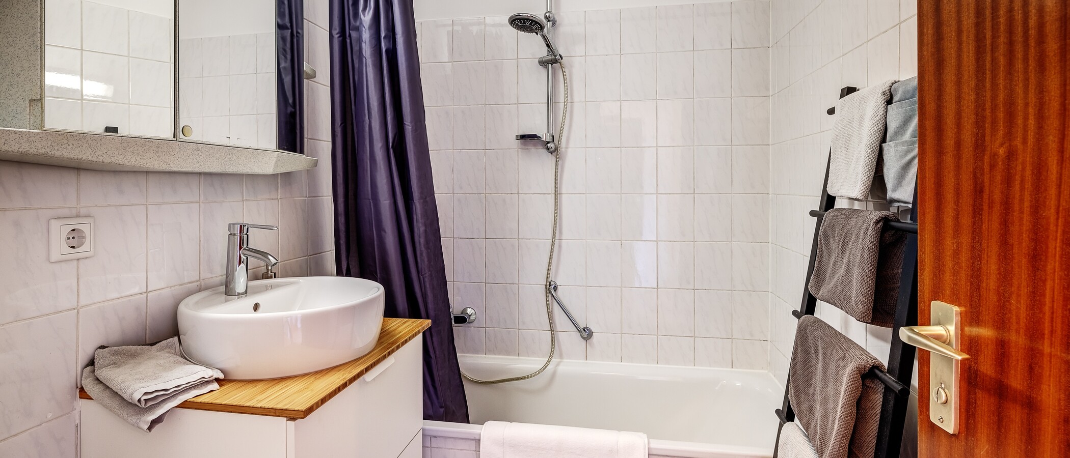 appartement Karlsfeld 01 salle de bain 12975