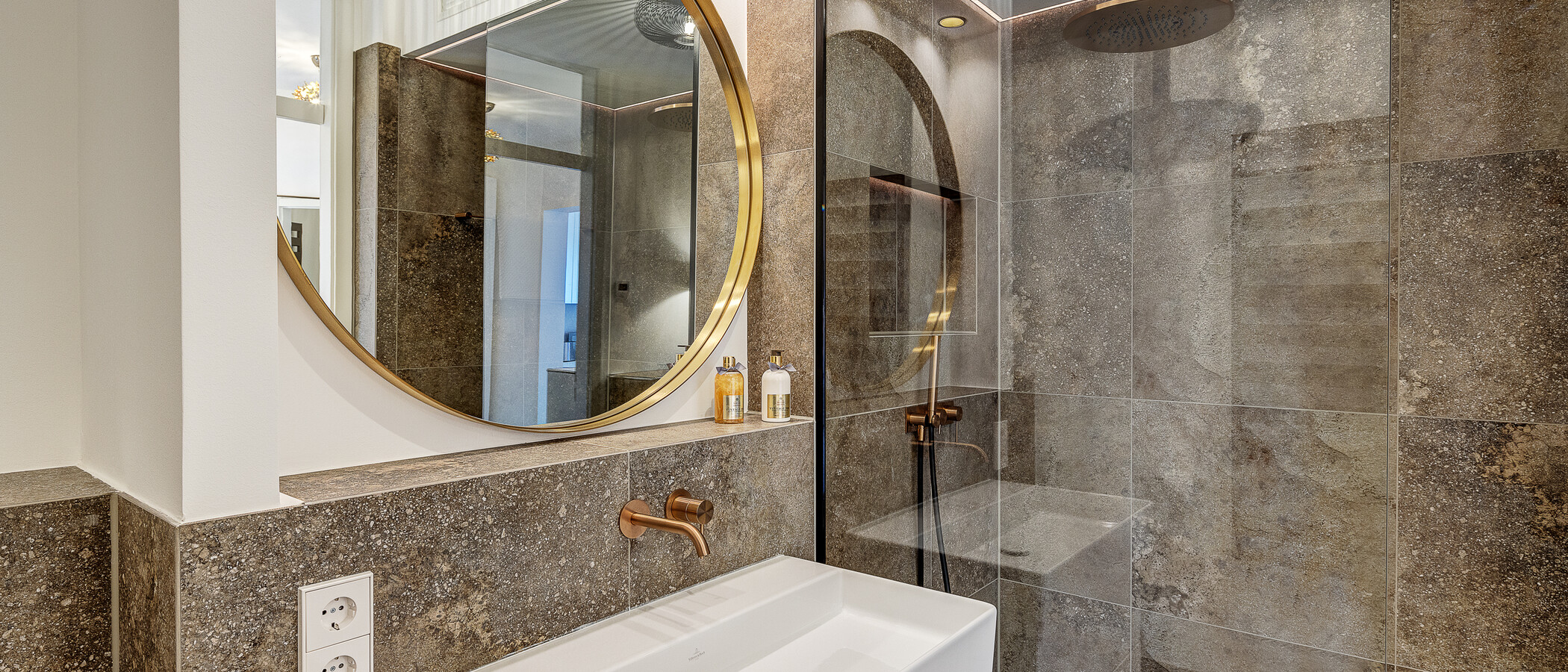 appartement München Au 01 salle de bain 13003