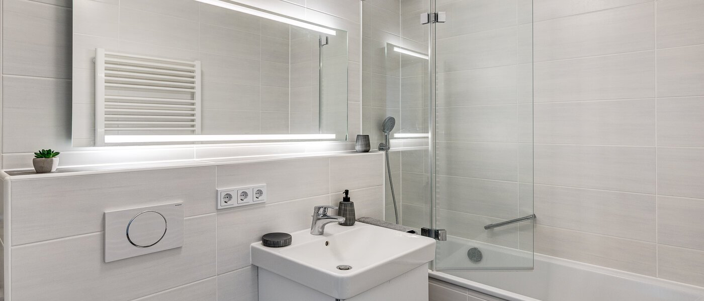 appartement München Allach 01 1ère salle de bain 13010