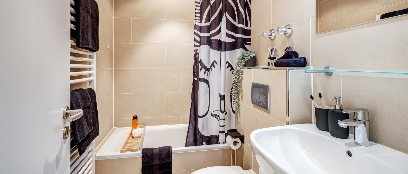 appartement München Parkstadt Schwabing 01 salle de bain 13011