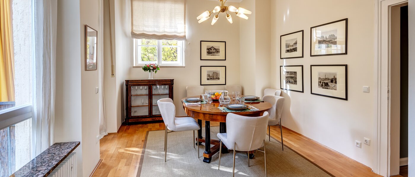 appartement München Herzogpark 01 salle à manger 13017