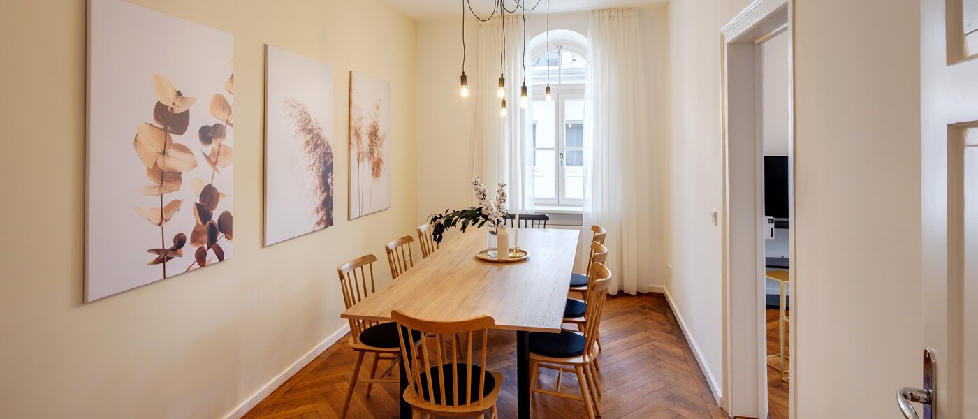 appartement München Isarvorstadt 02 salle à manger 13027