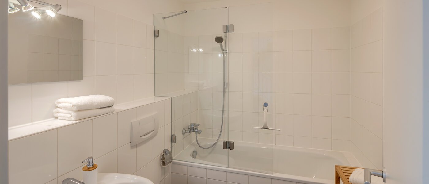 appartement style maisonnette München Haidhausen 01 salle de bain 13031