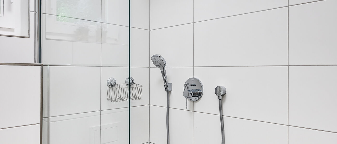 appartement Oberhaching 02 salle de bain 13036