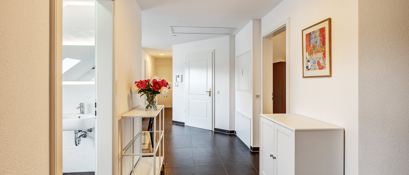 appartement Kottgeisering 01 entrée/couloir 13040