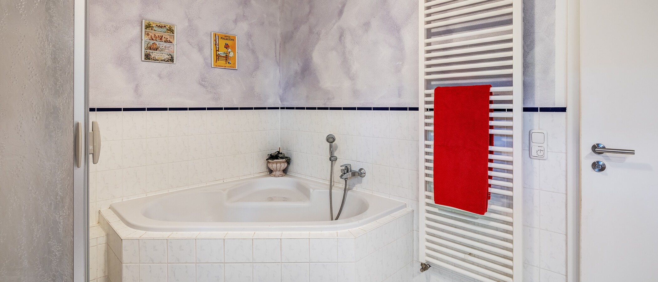 maison mitoyenne Schäftlarn 03 salle de bain 13045