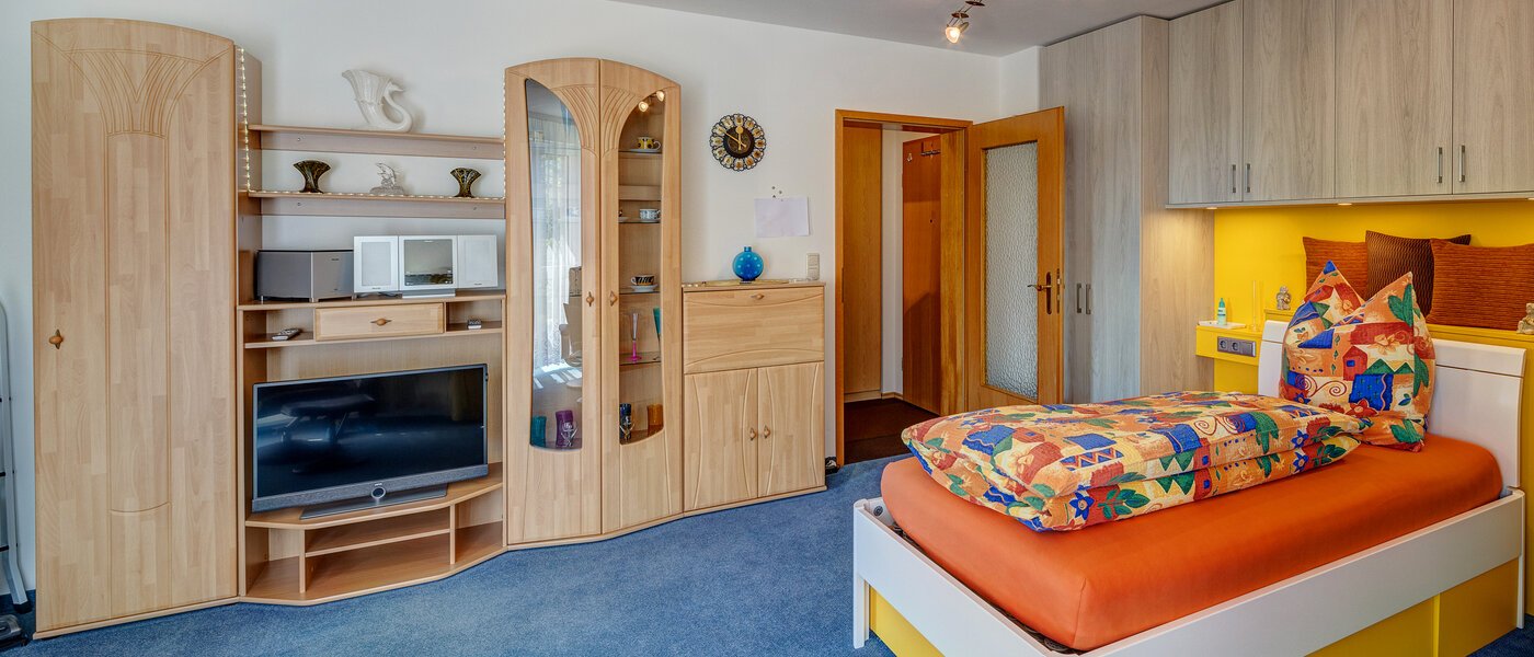 appartement München Neuperlach 03 pièce à vivre 13048