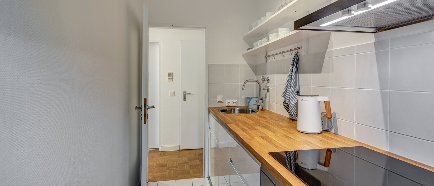 appartement style maisonnette München Pasing 01 cuisine 13062