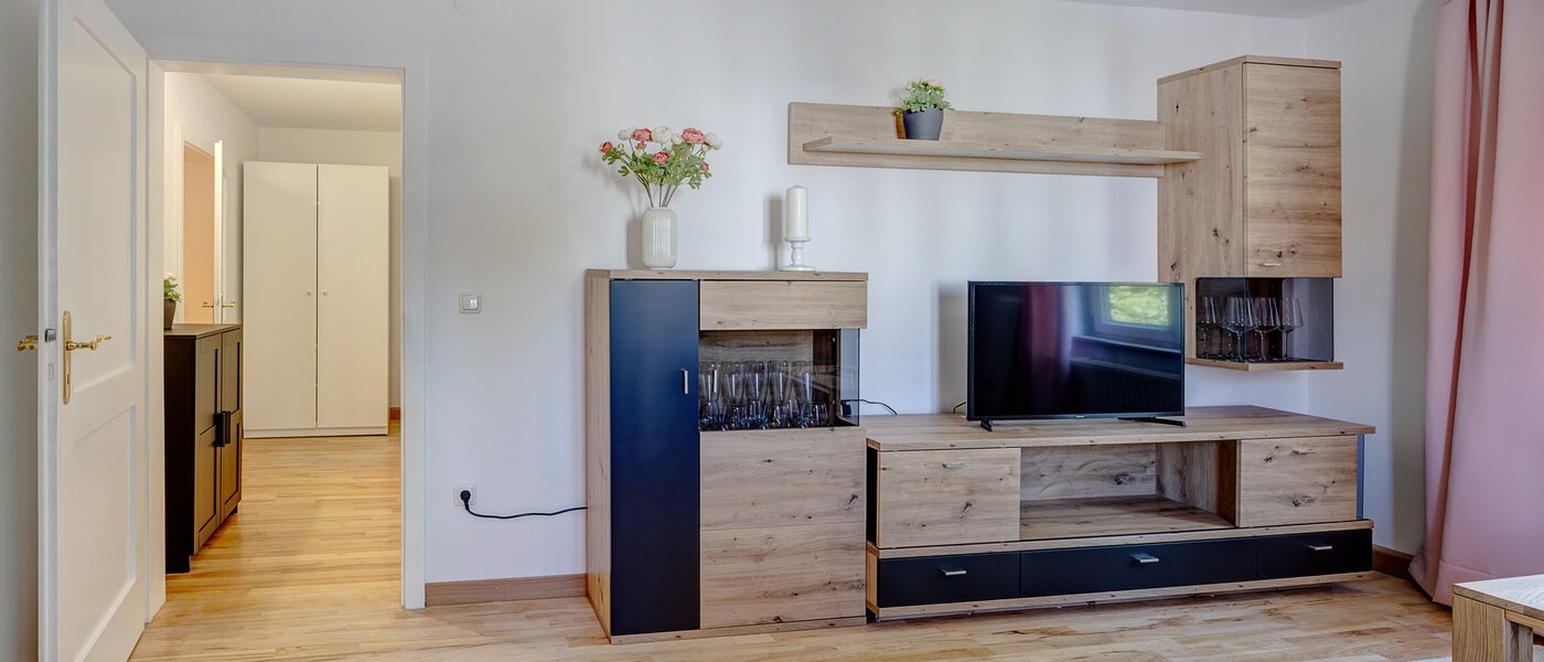 appartement München Neuhausen 03 pièce à vivre 13100