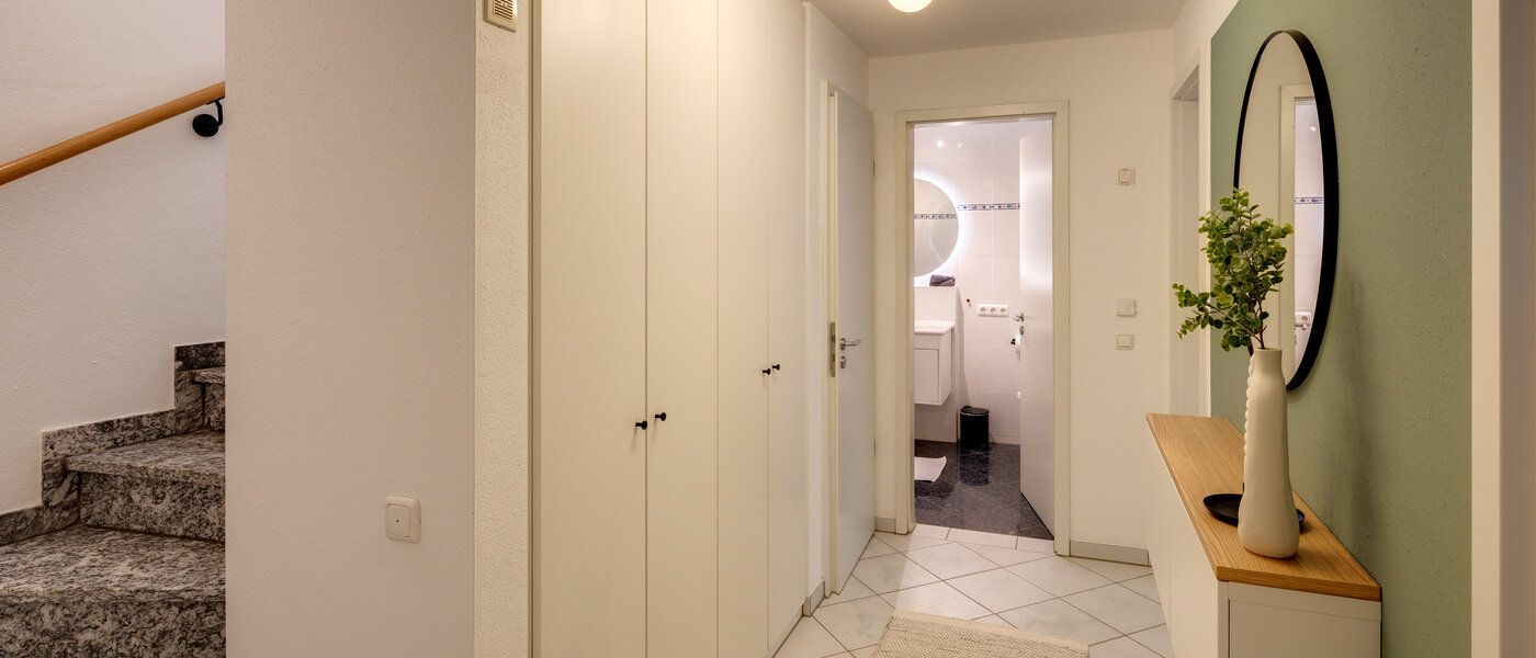 appartement style maisonnette München Trudering 08 entrée/couloir 13109