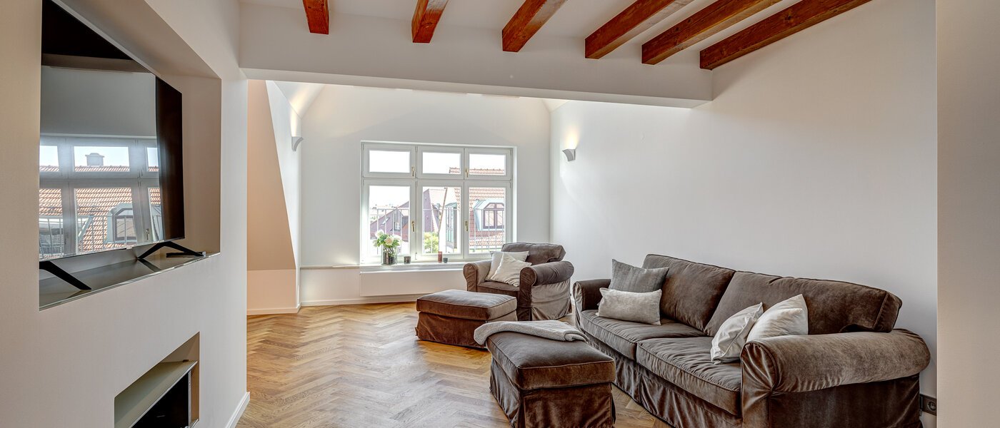 appartement style maisonnette München Neuhausen 02 pièce à vivre 13127