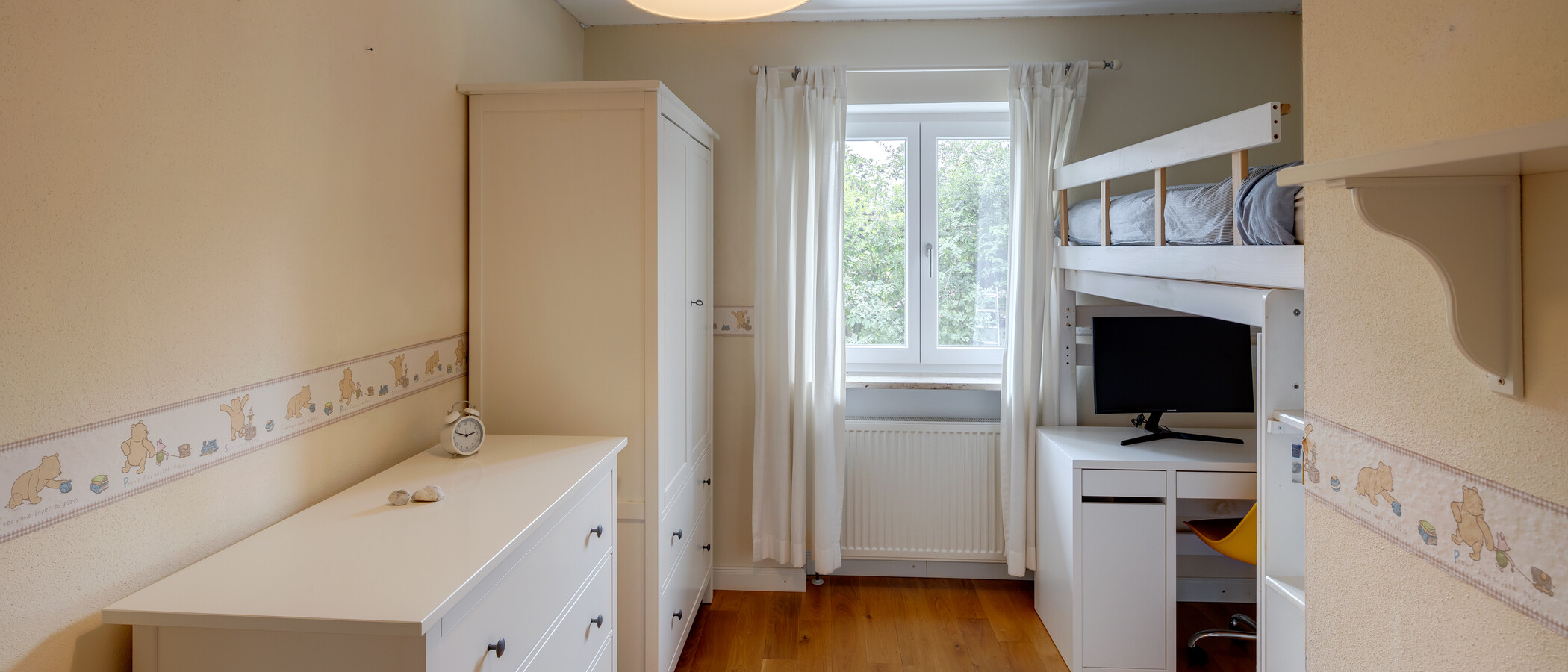 maison mitoyenne placée au milieu de la rangée Garching 01 2ème ch. d´enfant 13131