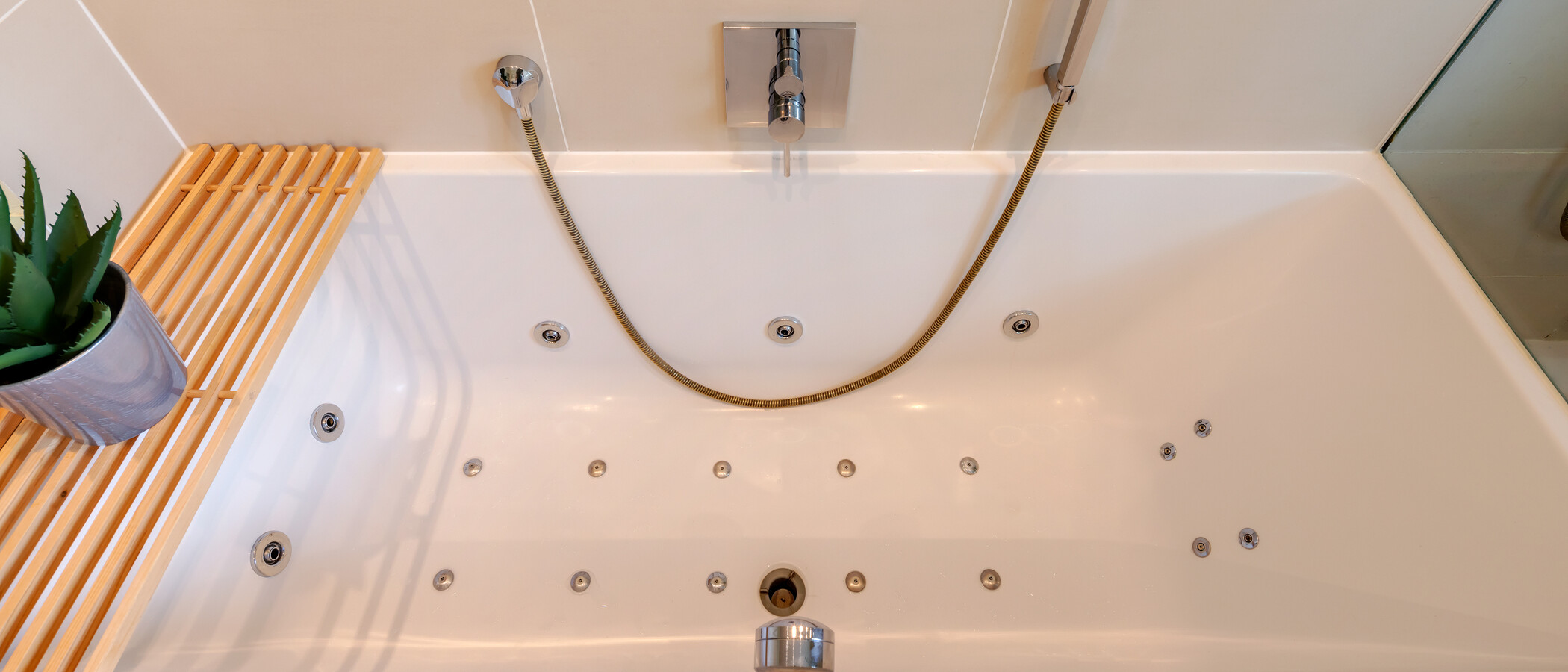 maison mitoyenne placée au milieu de la rangée Garching 04 salle de bain 13131