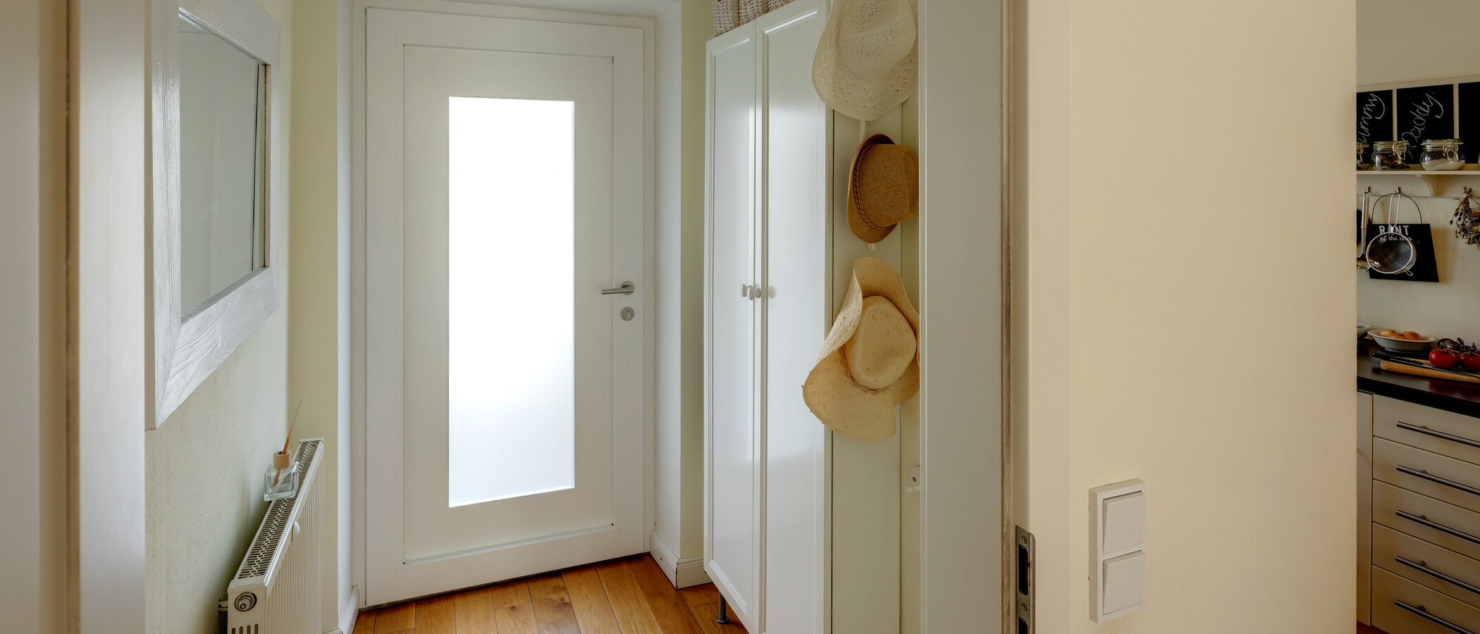 maison mitoyenne placée au milieu de la rangée Garching 01 entrée/couloir 13131
