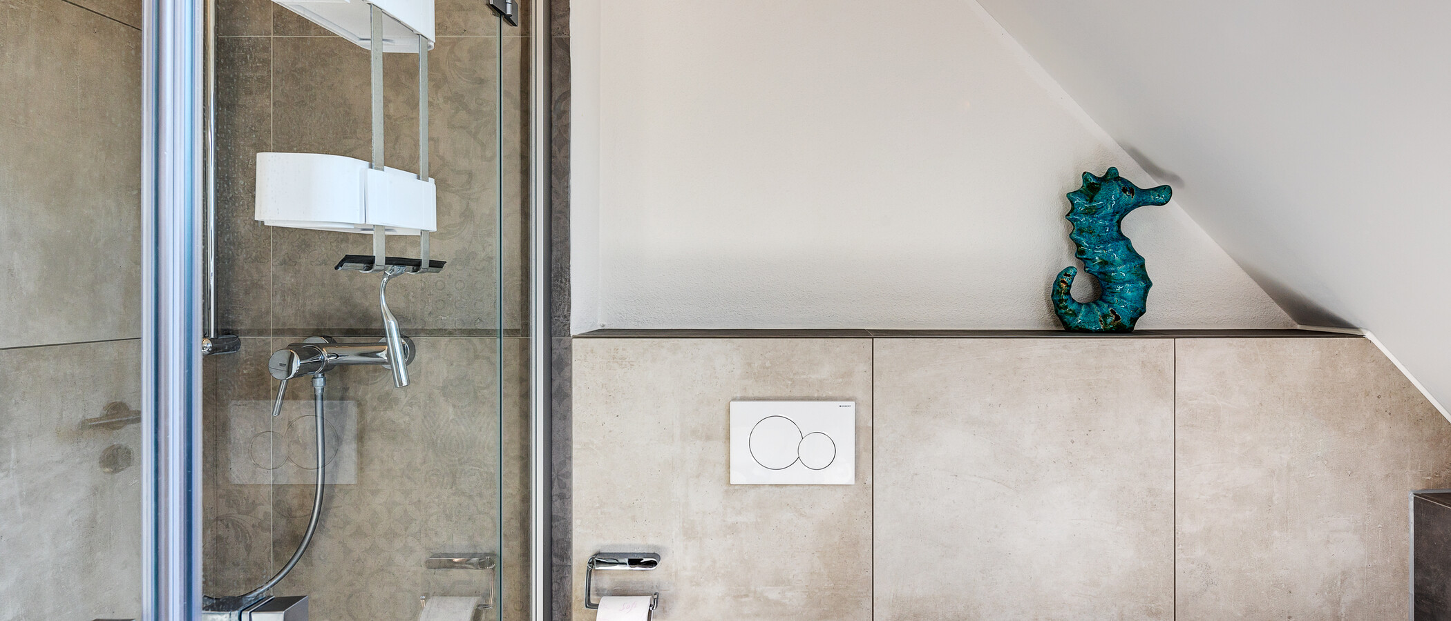 appartement sous les toits München Trudering 03 salle de bain 13137